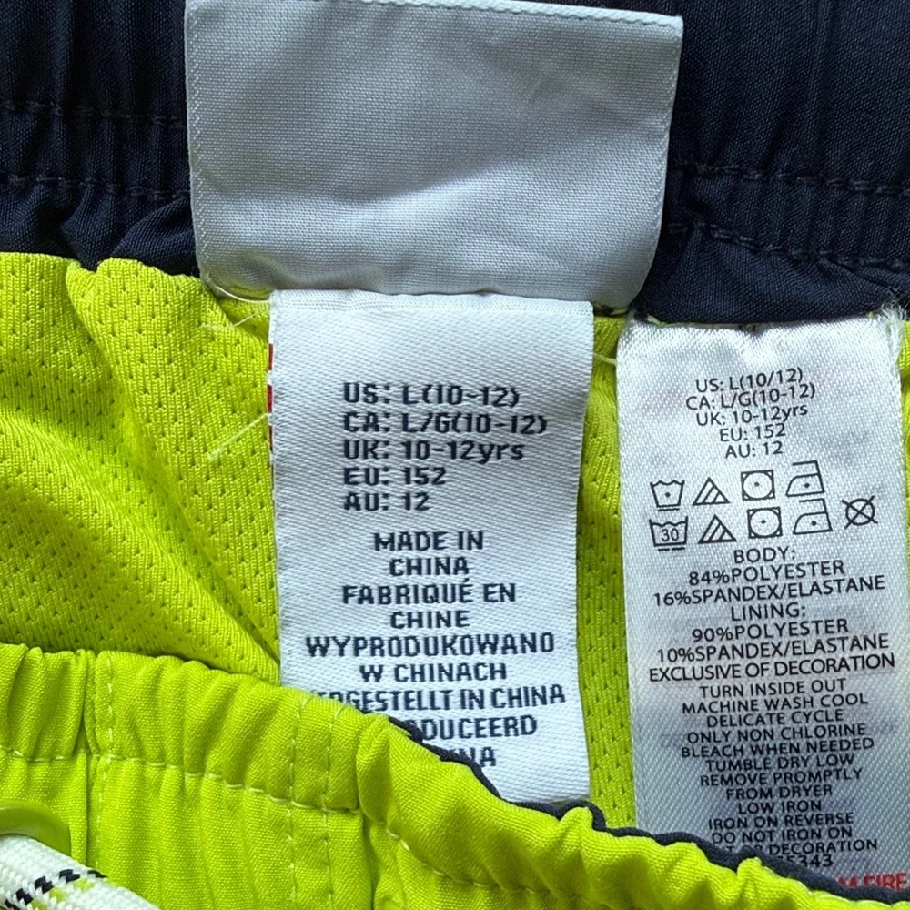 Tommy Bahama Boy’s Neon Lime Swim Trunks L (10/12)